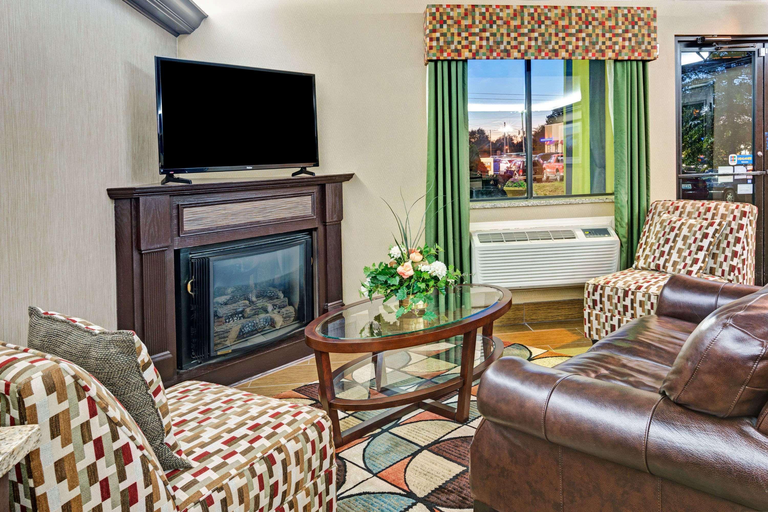 Clarion Pointe Harrodsburg-Danville Ngoại thất bức ảnh